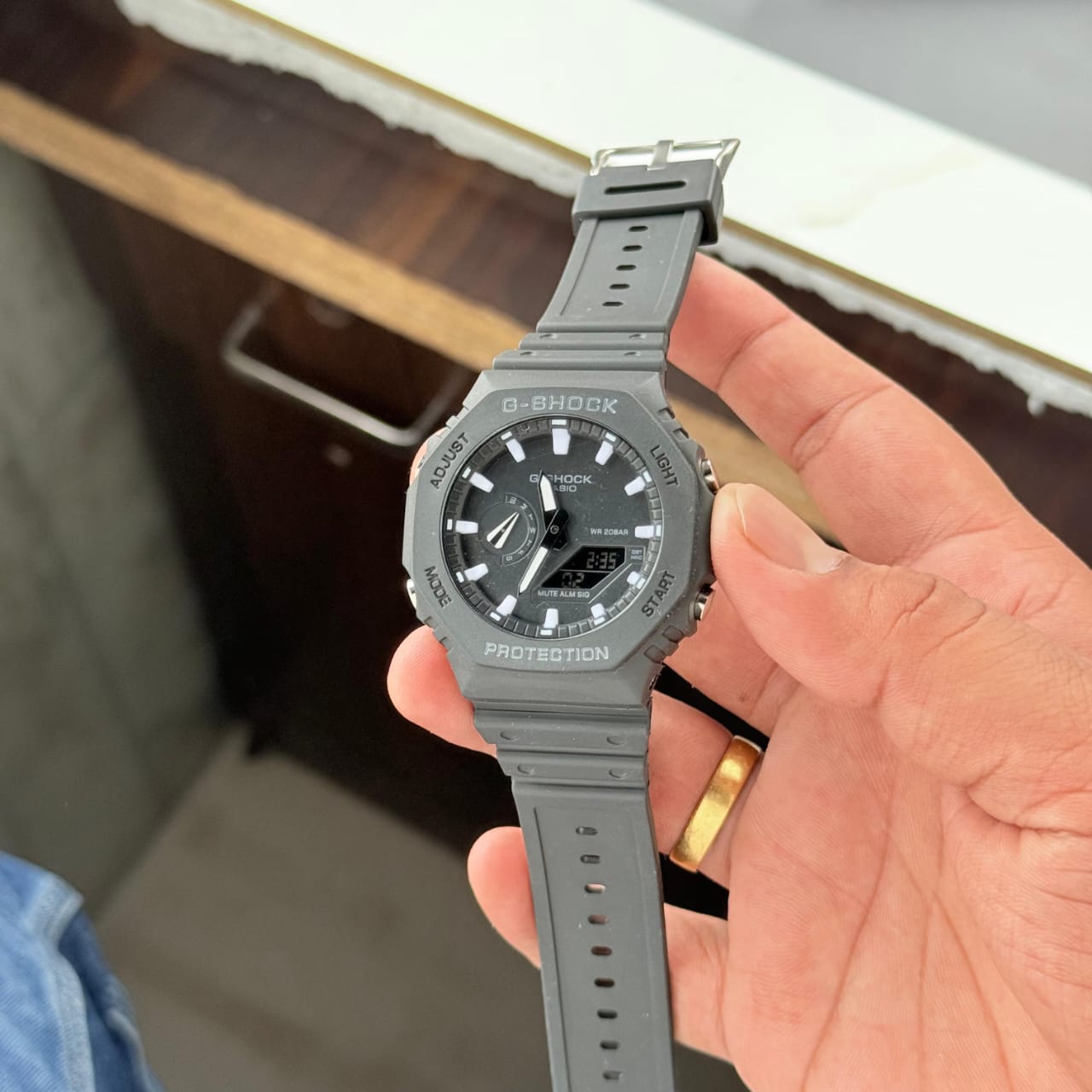 G-Shock GA-2100